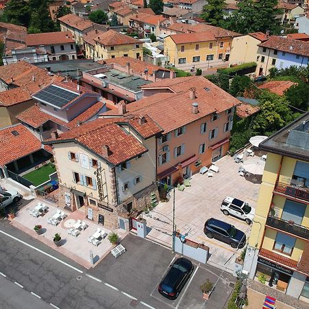 Albergo Al Cacciatore Tortellinando Valeggio sul Mincio Exterior foto