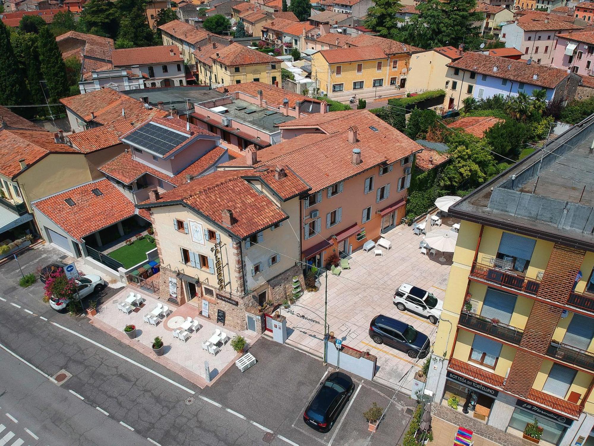Albergo Al Cacciatore Tortellinando Valeggio sul Mincio Exterior foto